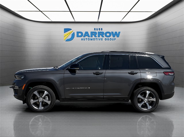 2025 Jeep Grand Cherokee Limited photo 2