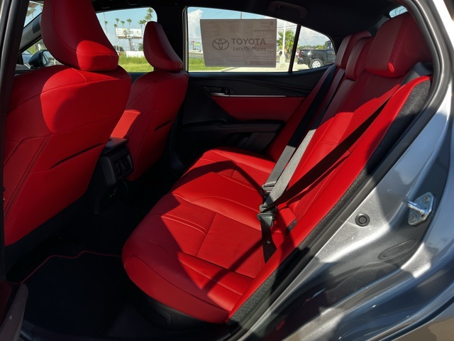 2025 Toyota Camry XSE photo 18