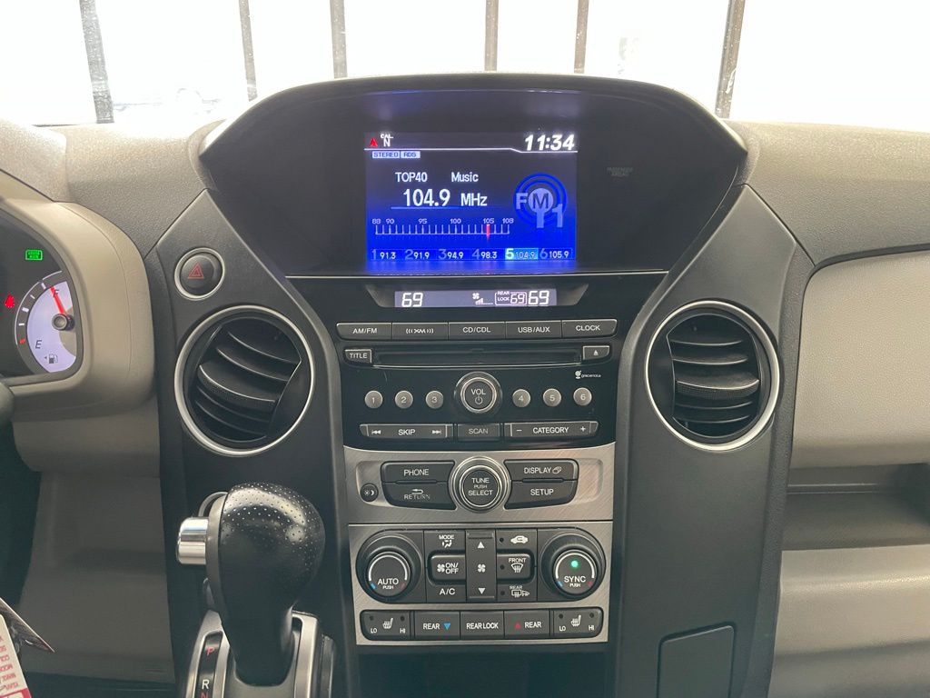 2014 Honda Pilot EX-L photo 21