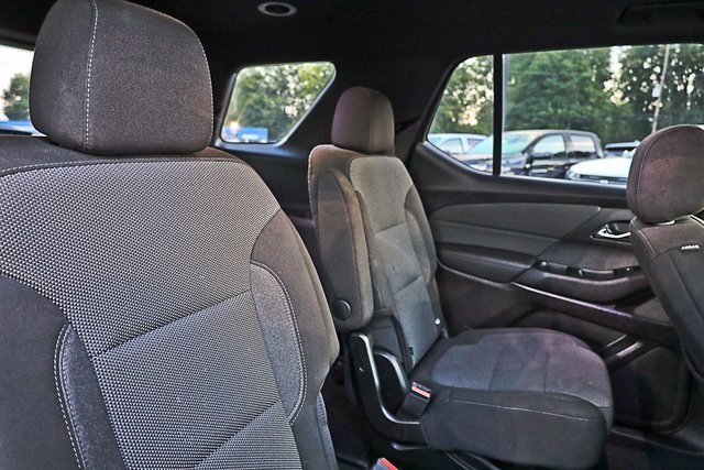 2023 Chevrolet Traverse Cloth photo 22