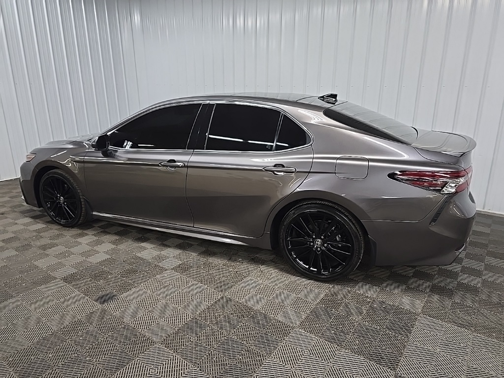 2023 Toyota Camry XSE V6 photo 4