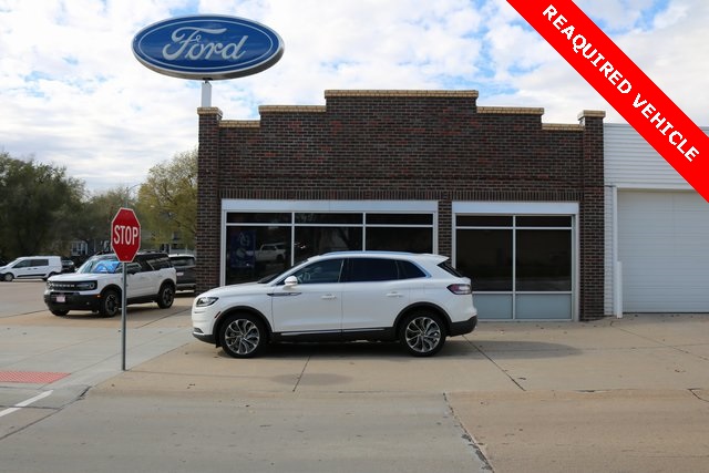 2023 Lincoln Nautilus Reserve's photo