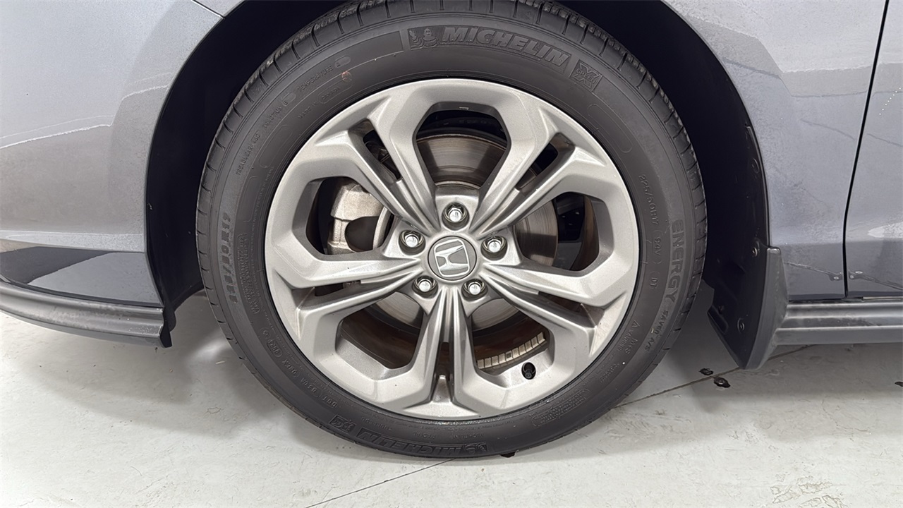 2023 Honda Accord EX photo 24