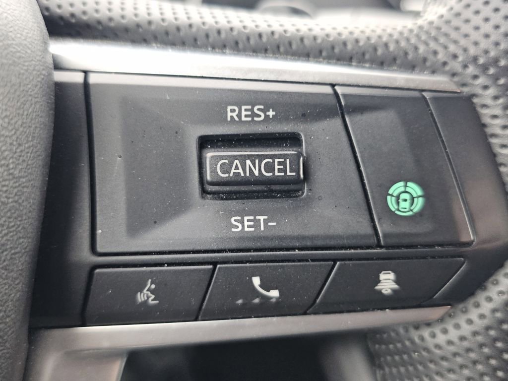 2024 Mitsubishi Outlander SE photo 11