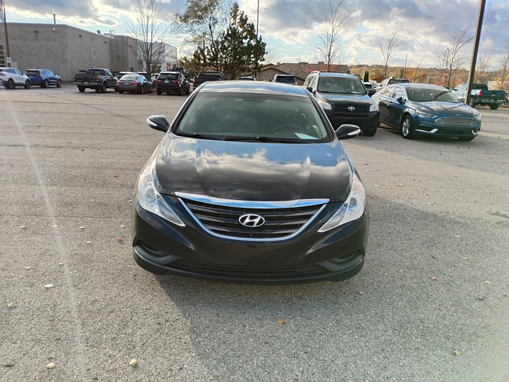 2014 Hyundai Sonata GLS photo 2