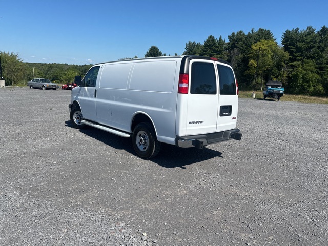 2023 Gmc Savana 2500 Cargo photo 2