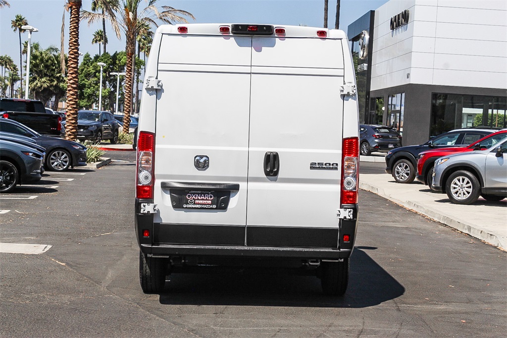 2023 Ram ProMaster 2500 photo 4