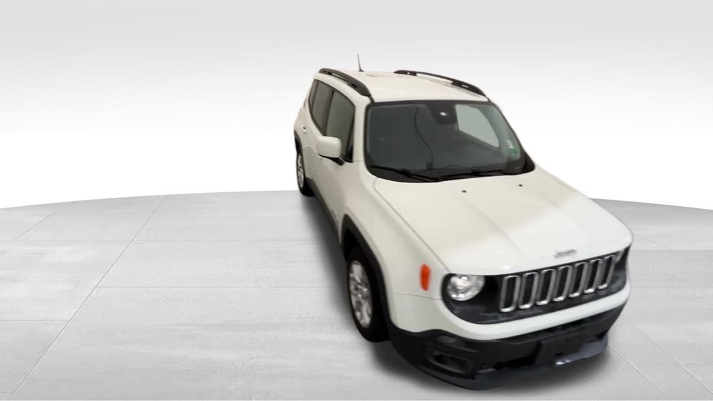2017 Jeep Renegade Latitude North Edition photo 6