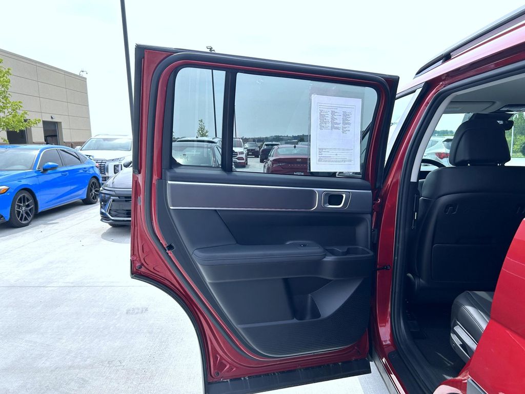 2025 Hyundai Santa Fe SEL photo 22