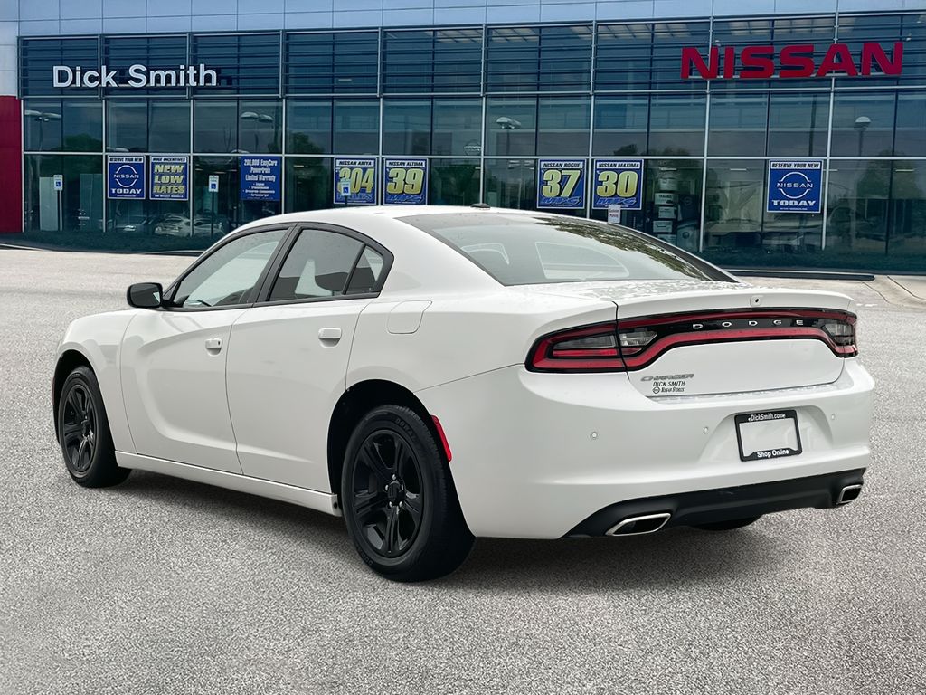 2022 Dodge Charger SXT photo 4