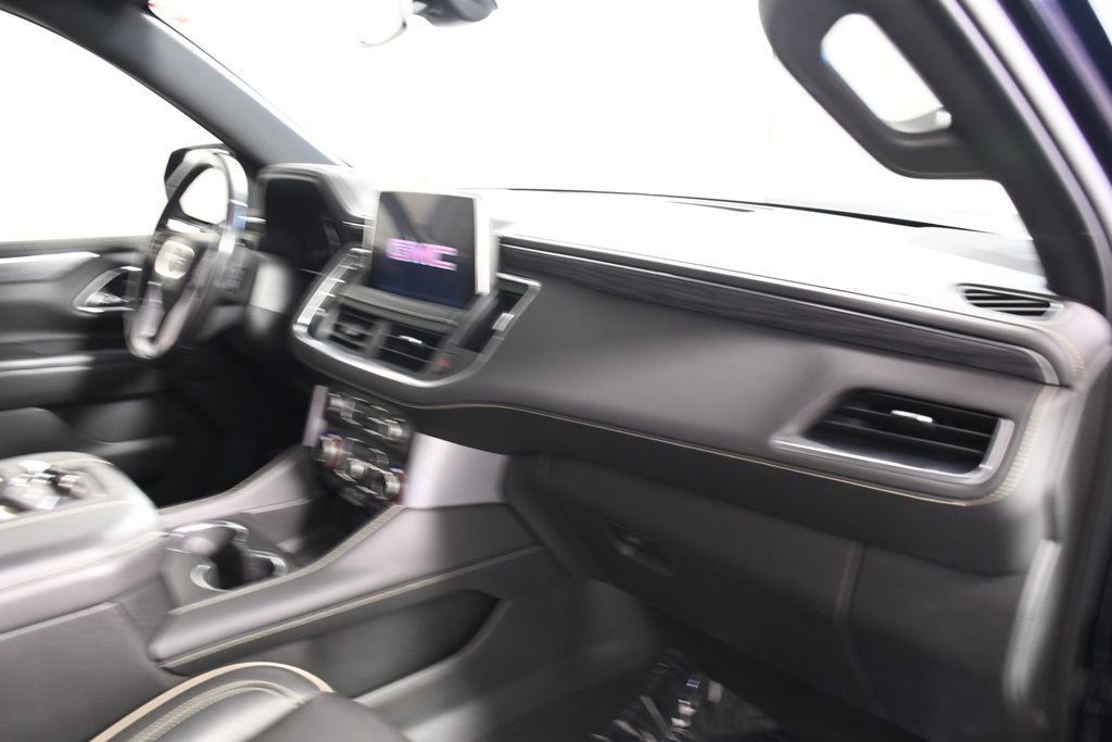 2021 Gmc Yukon SLT photo 19