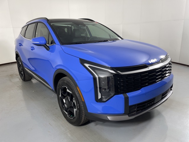 2026 Kia Sportage EX photo 2