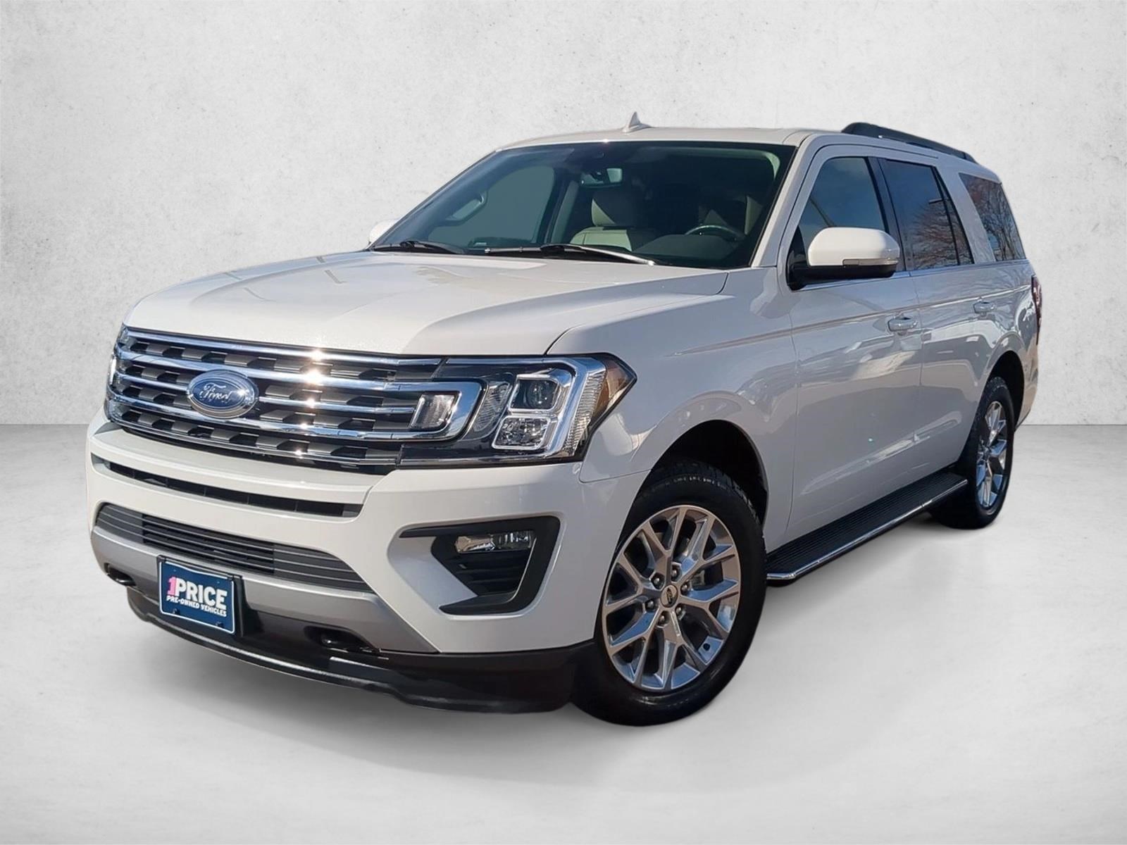 2020 Ford Expedition XLT's photo