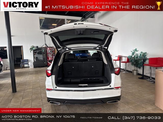 2022 Acura MDX Advance photo 16