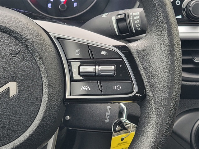 2023 Kia Forte LXS photo 28