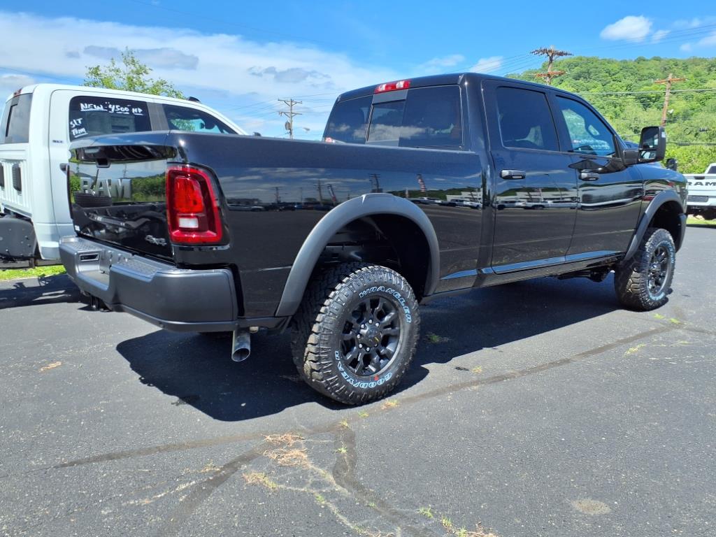 2025 Ram 2500 Tradesman photo 2