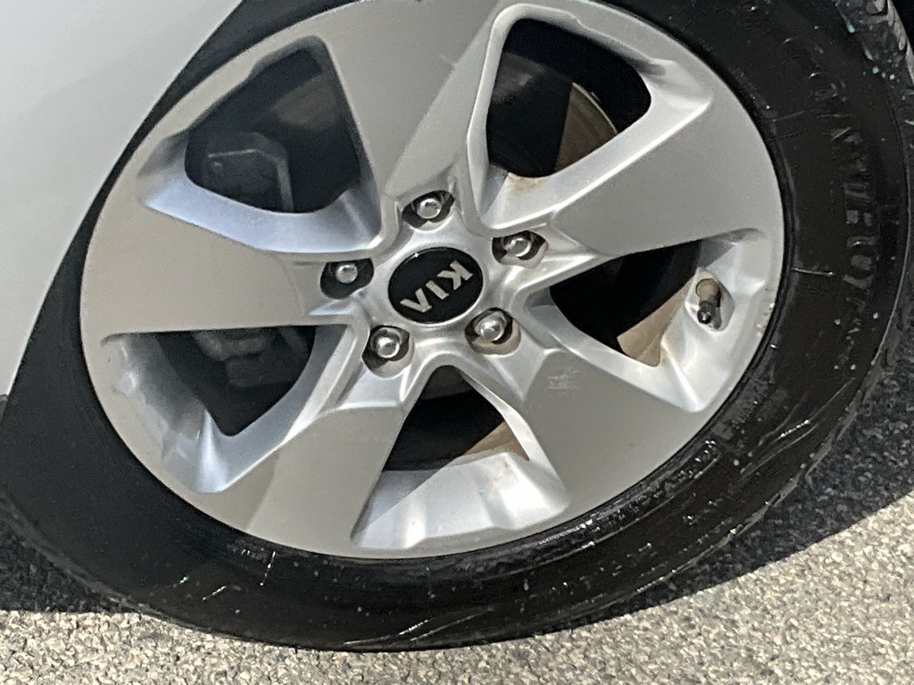 2018 Kia Soul Base photo 2
