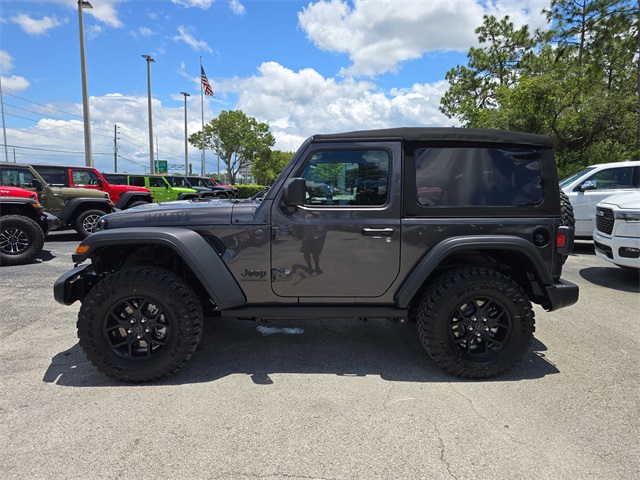 2025 Jeep Wrangler Willys photo 3