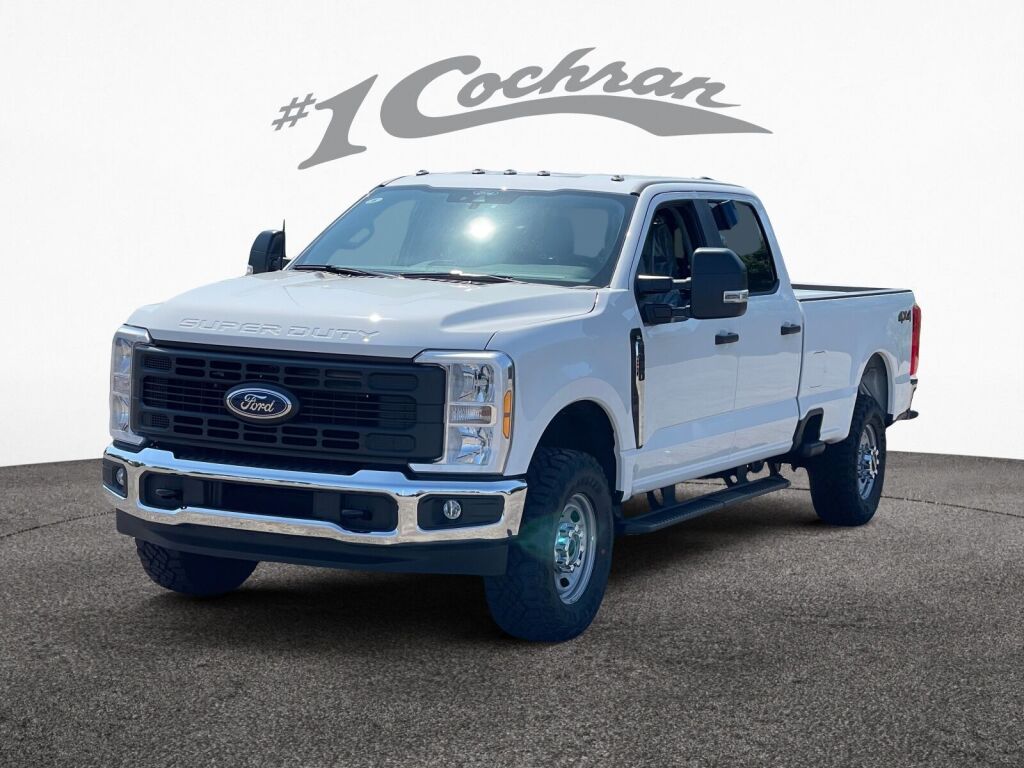 2025 Ford F-350 XL photo 3