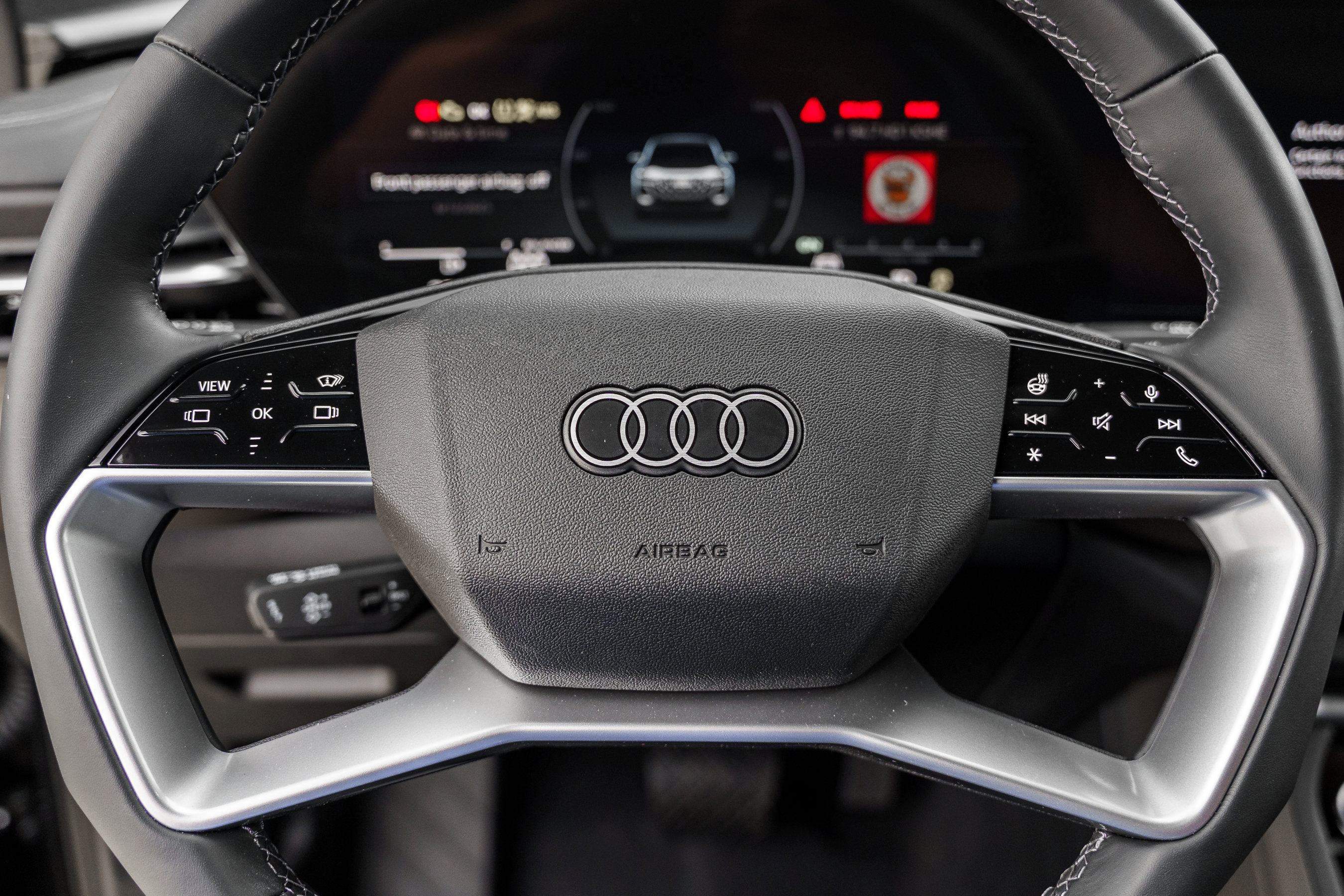 2025 Audi Q5 Premium Plus photo 13