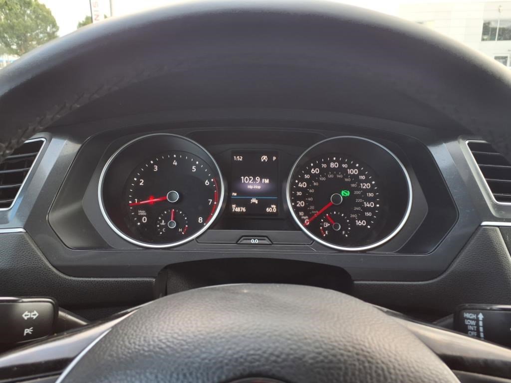 2020 Volkswagen Tiguan SE photo 14