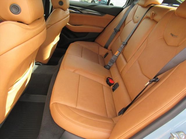 2026 Cadillac CT5 V photo 32