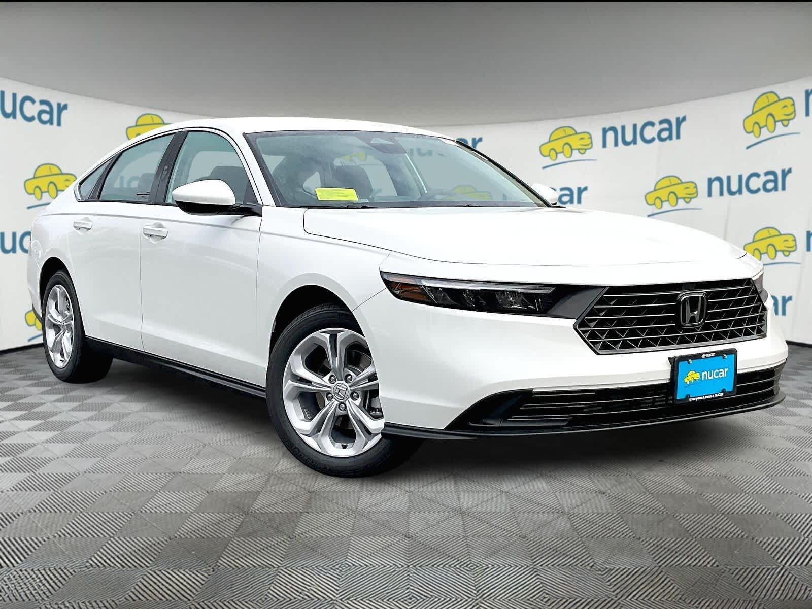 2025 Honda Accord LX's photo