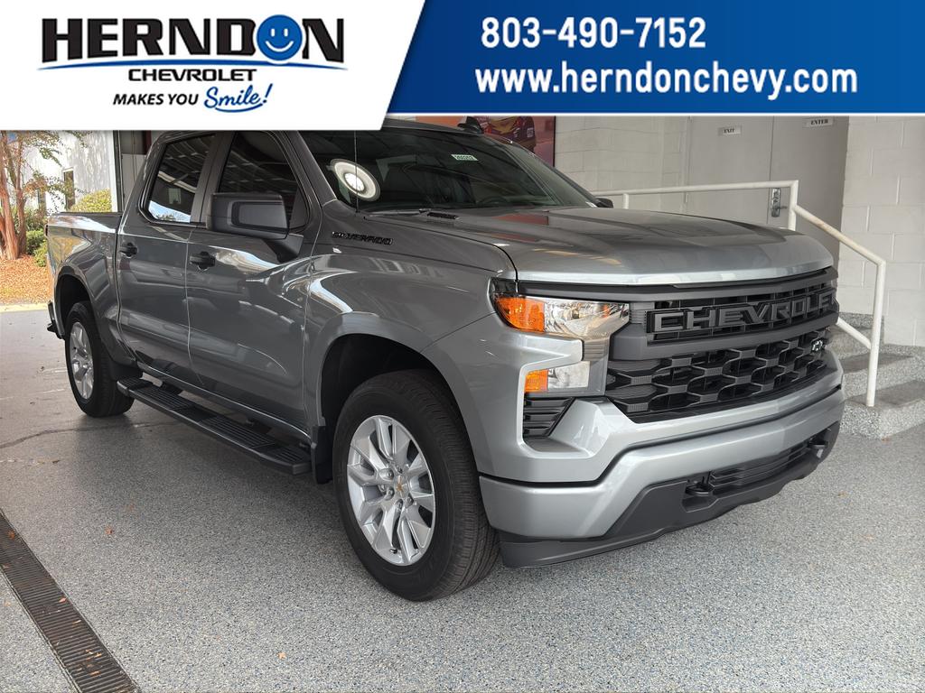 2026 Chevrolet Silverado Custom's photo