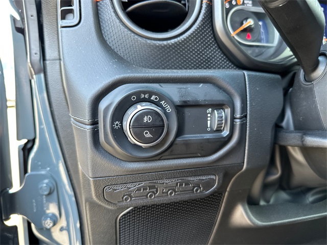 2025 Jeep Gladiator Mojave photo 30