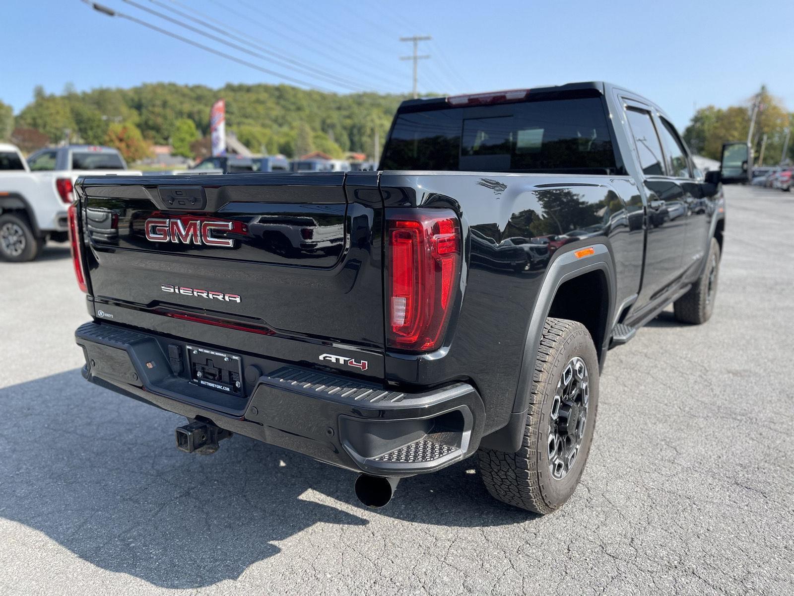 2022 Gmc Sierra 3500 HD AT4 photo 4