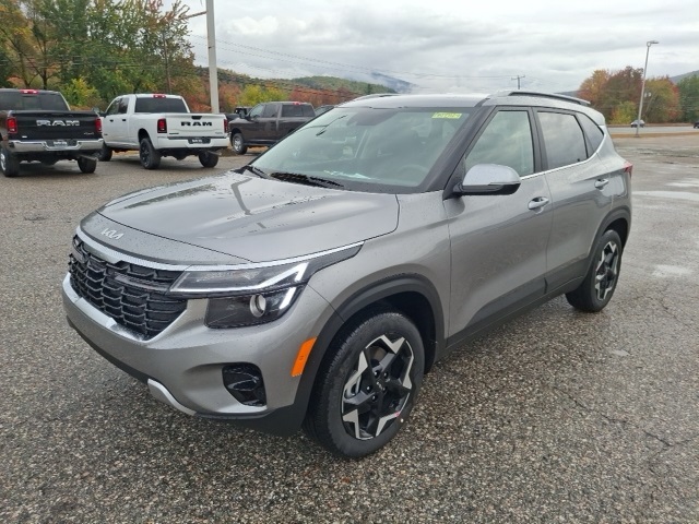 2026 Kia Seltos EX photo 7