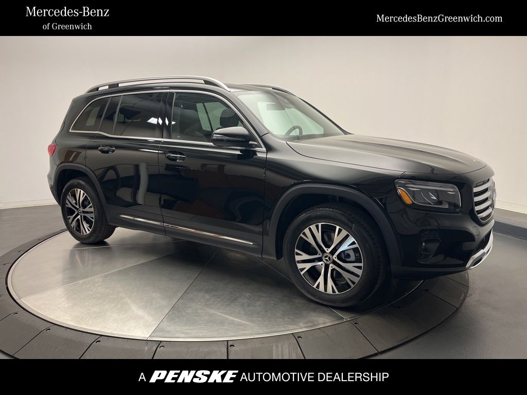 2026 Mercedes-Benz GLB GLB 250's photo