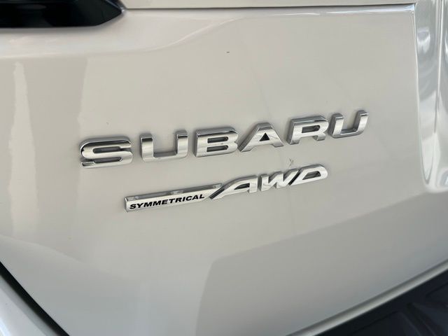 2025 Subaru Outback Limited photo 32
