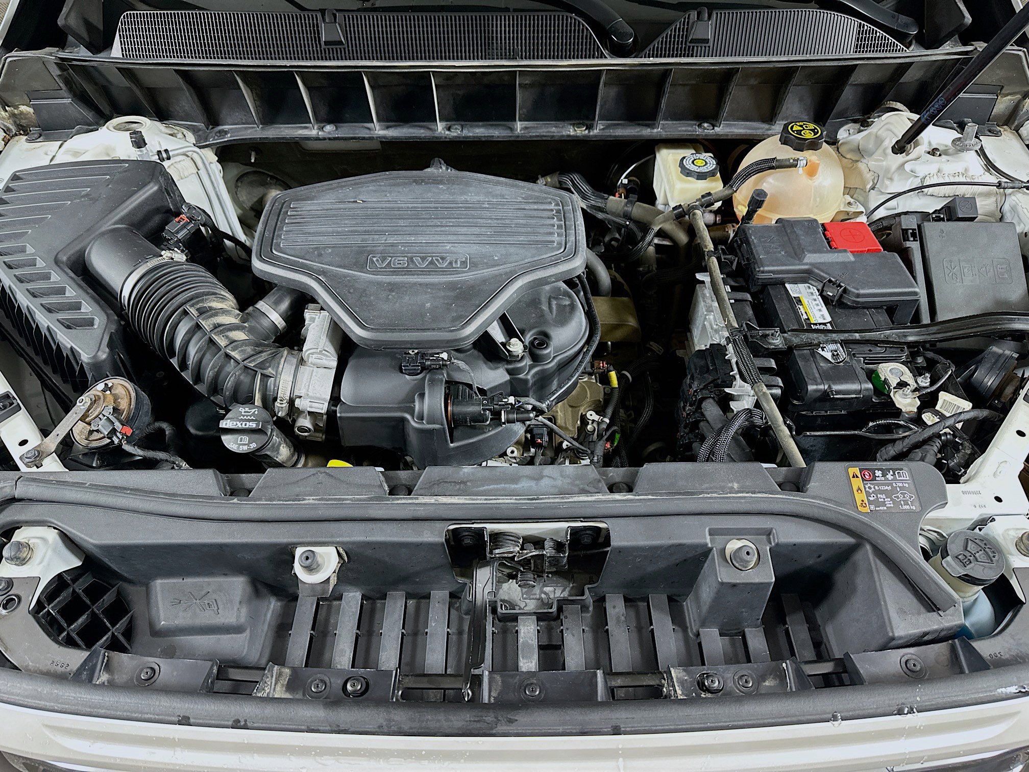 2017 Gmc Acadia SLT photo 28