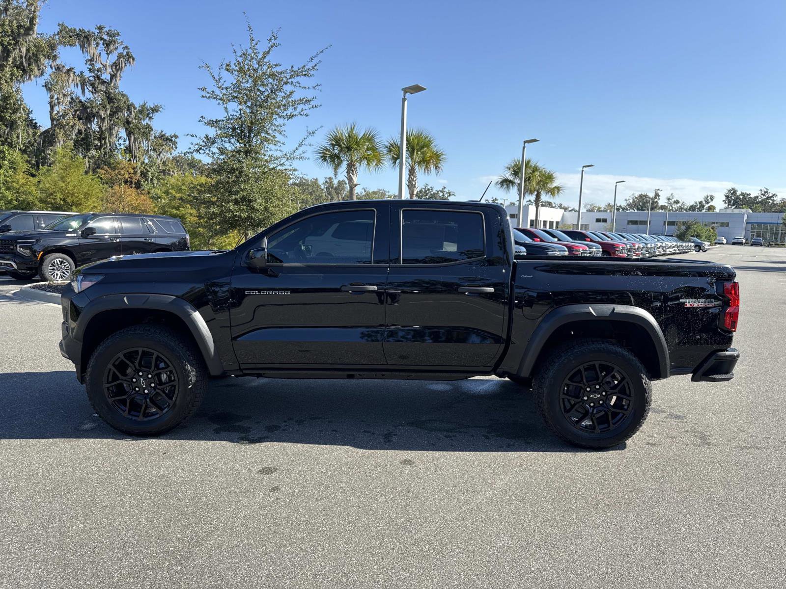 2026 Chevrolet Colorado Trail Boss photo 3