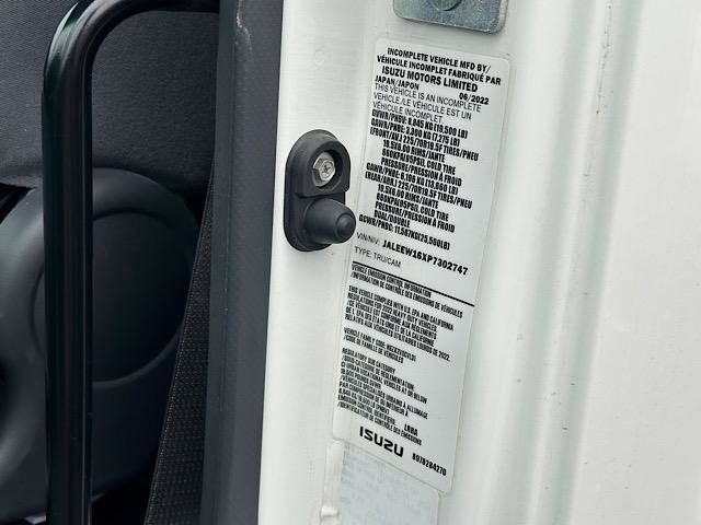 2023 Chevrolet Silverado Base photo 9