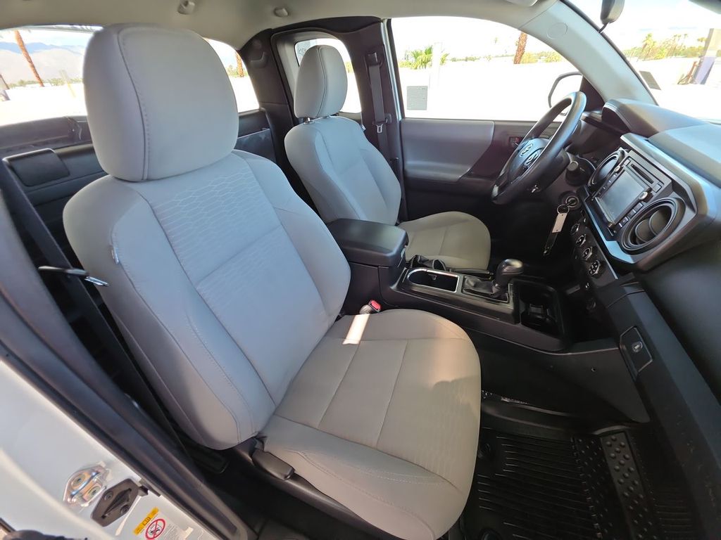 2018 Toyota Tacoma SR photo 27