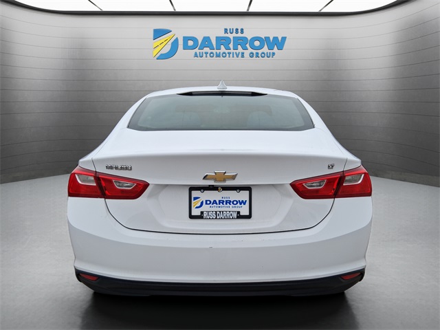 2018 Chevrolet Malibu 1LT photo 2