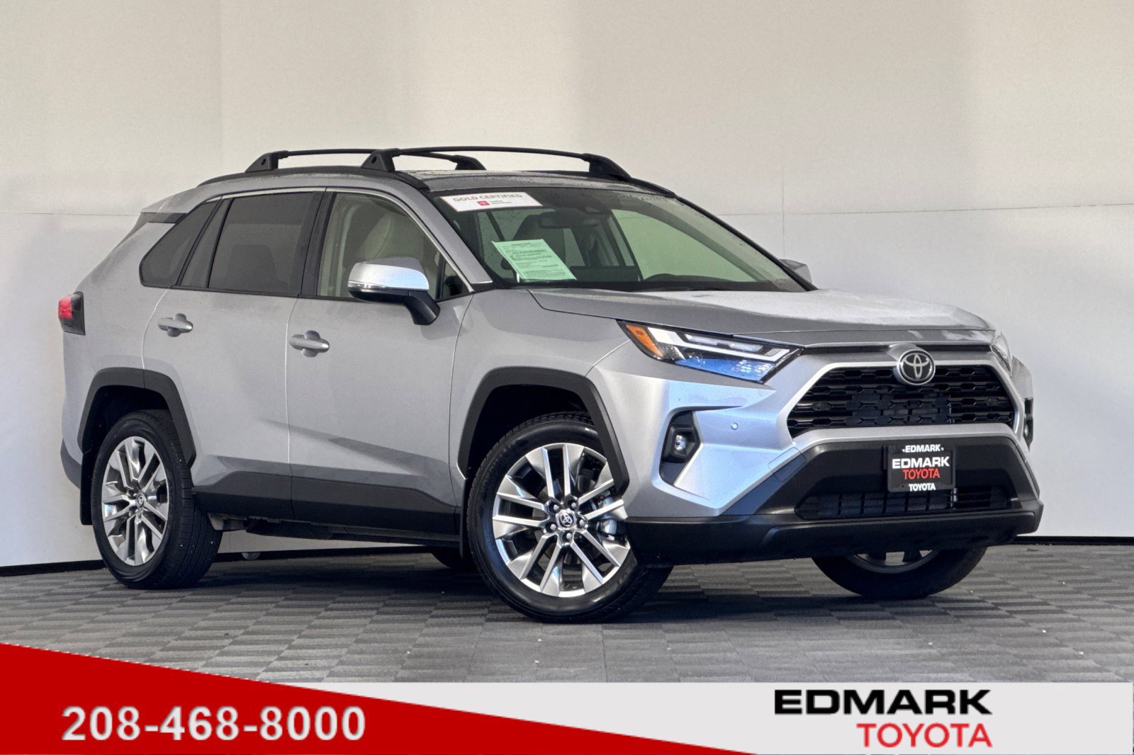 2025 Toyota RAV4 XLE Premium's photo