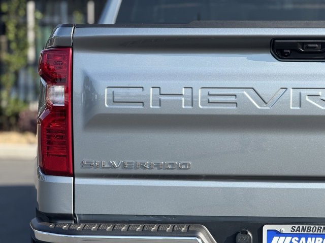 2026 Chevrolet Silverado 1500 LT photo 5