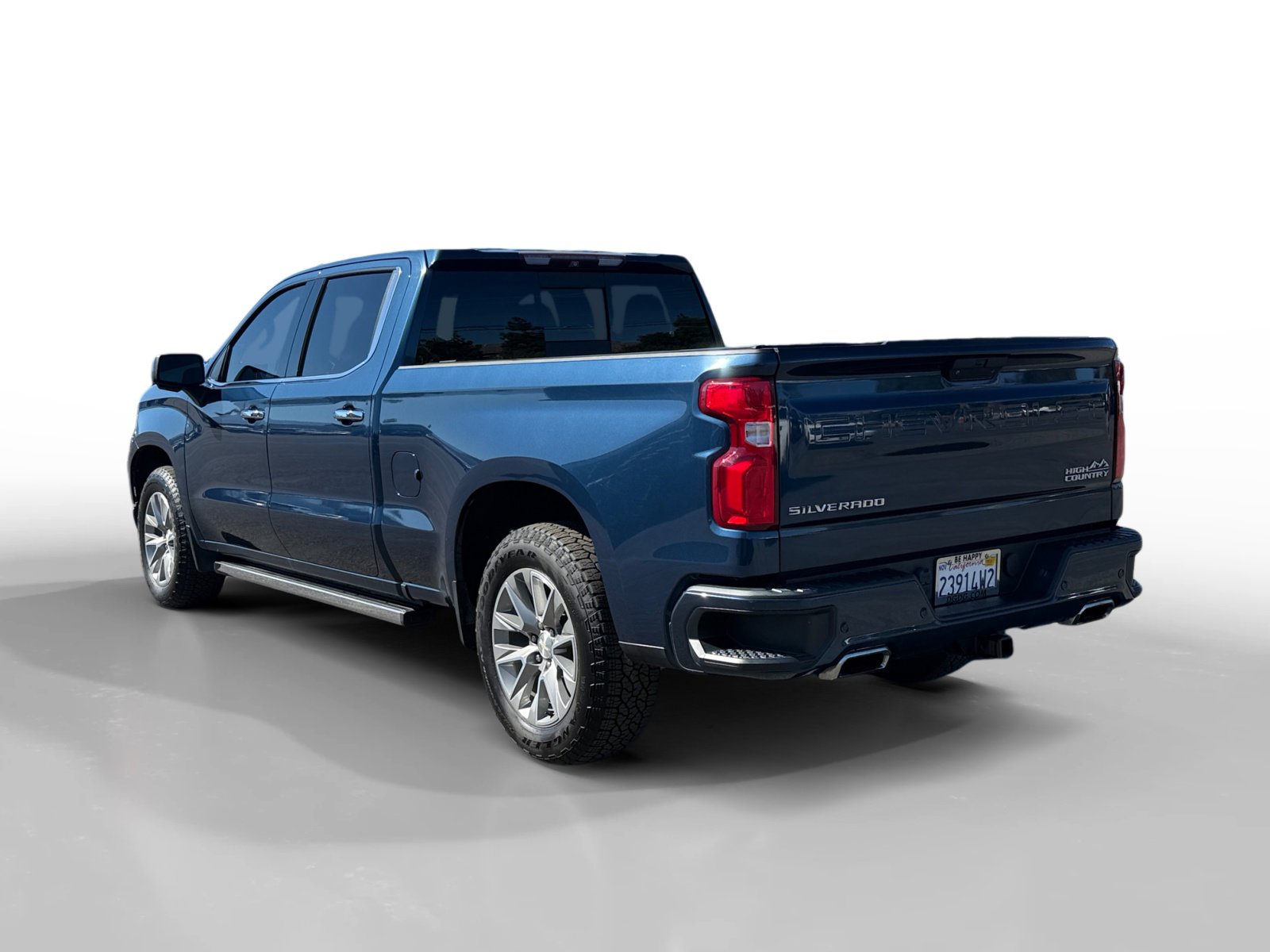 2019 Chevrolet Silverado 1500 High Country photo 3
