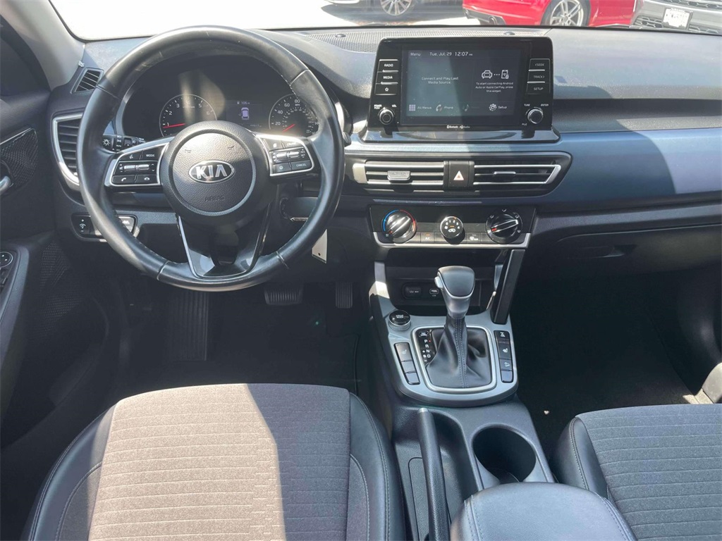 2021 Kia Seltos S photo 12