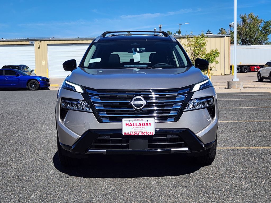 2026 Nissan Rogue Platinum photo 7