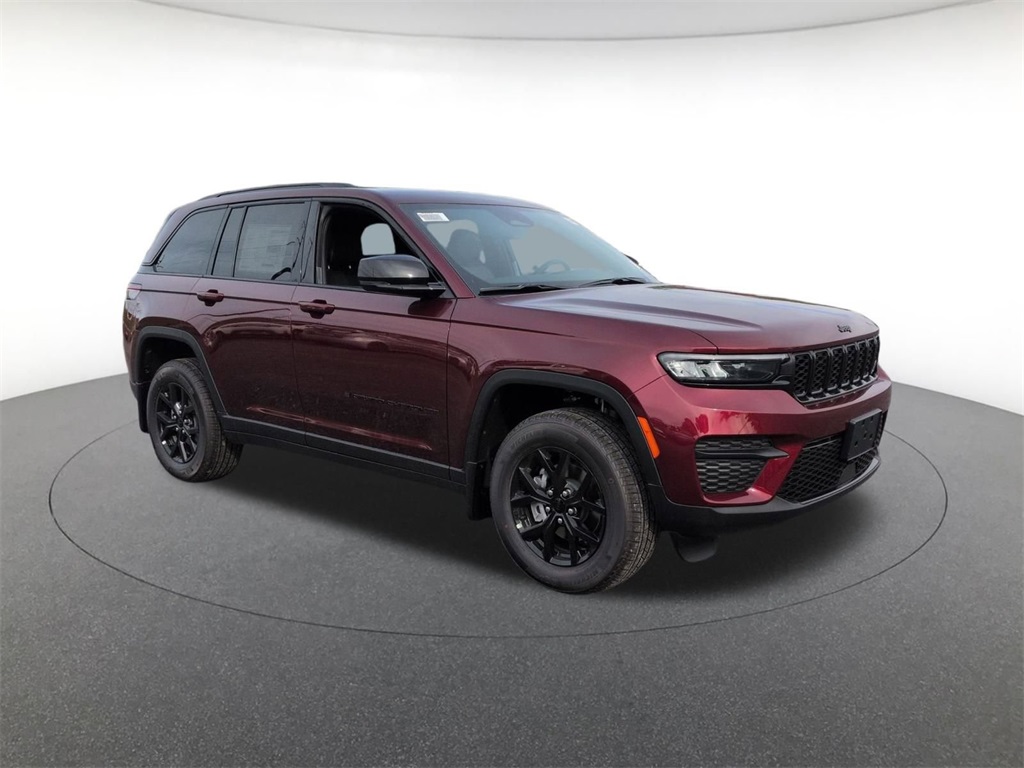 2025 Jeep Grand Cherokee Altitude's photo