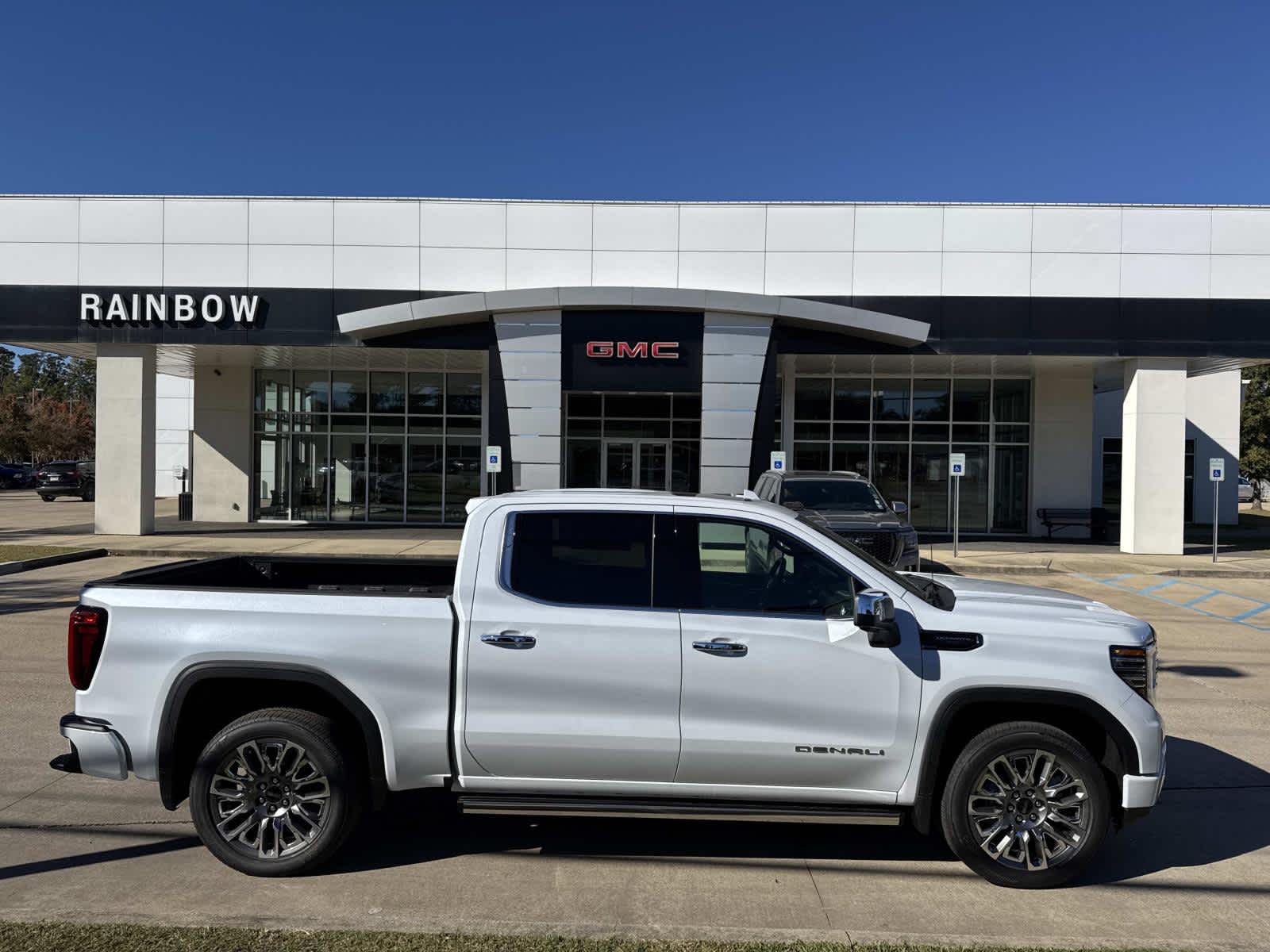 2026 GMC Sierra 1500 Denali Ultimate's photo
