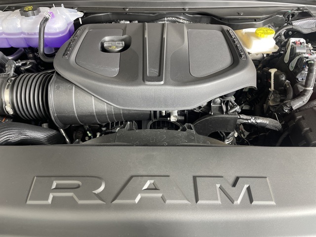 2025 Ram 1500 Tradesman photo 35