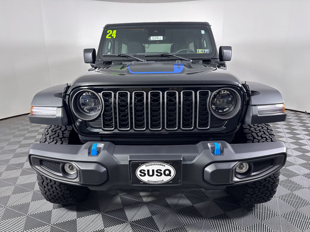 2024 Jeep Wrangler 4xe Rubicon photo 2