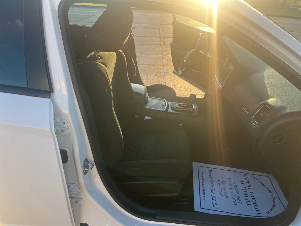 2023 Dodge Charger SXT photo 14