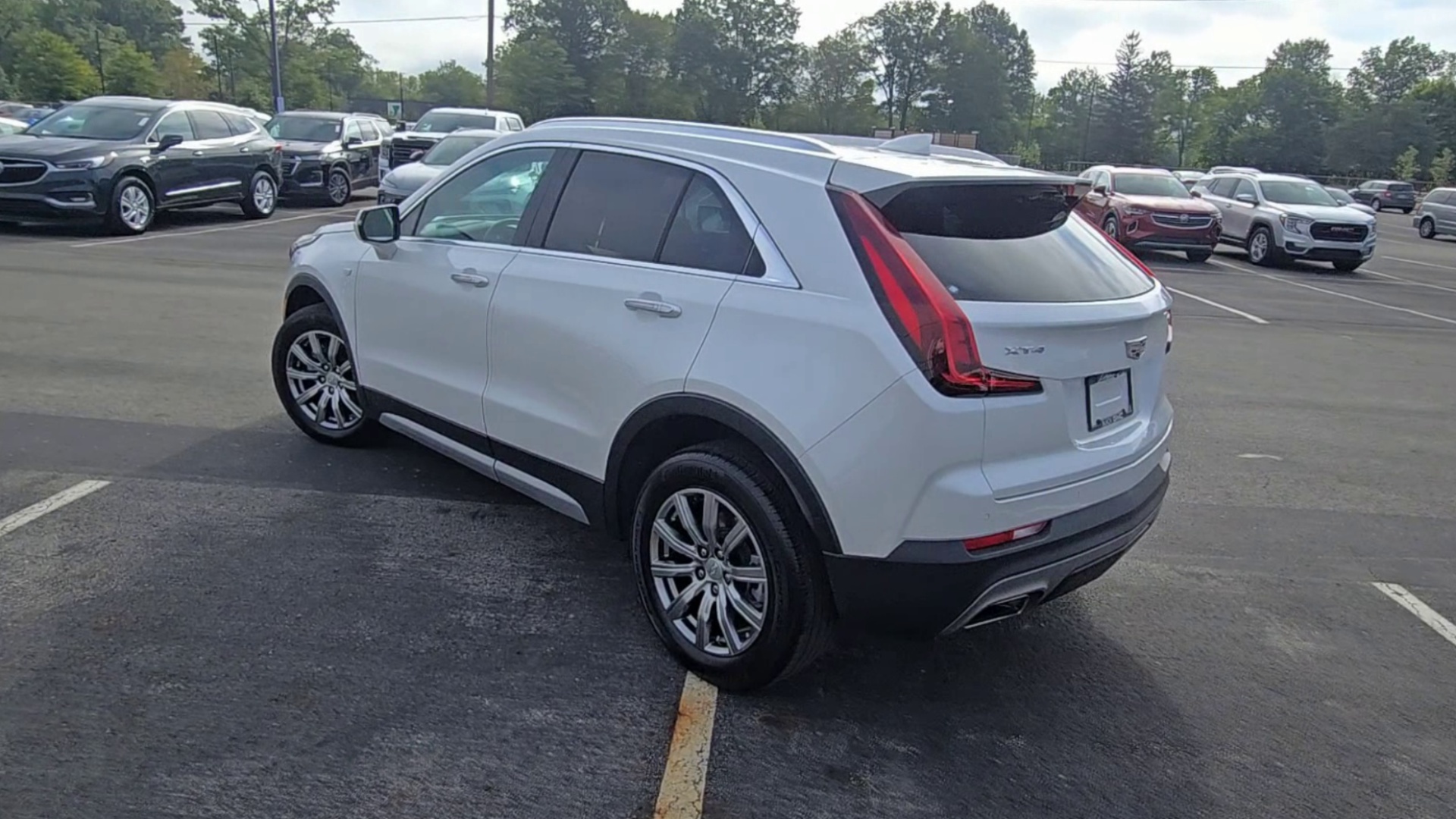 2022 Cadillac XT4 Premium Luxury photo 39