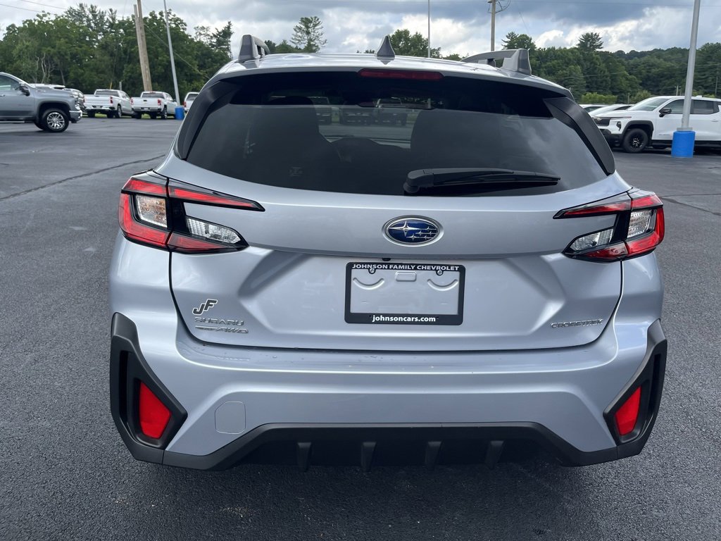 2024 Subaru Crosstrek Premium photo 12